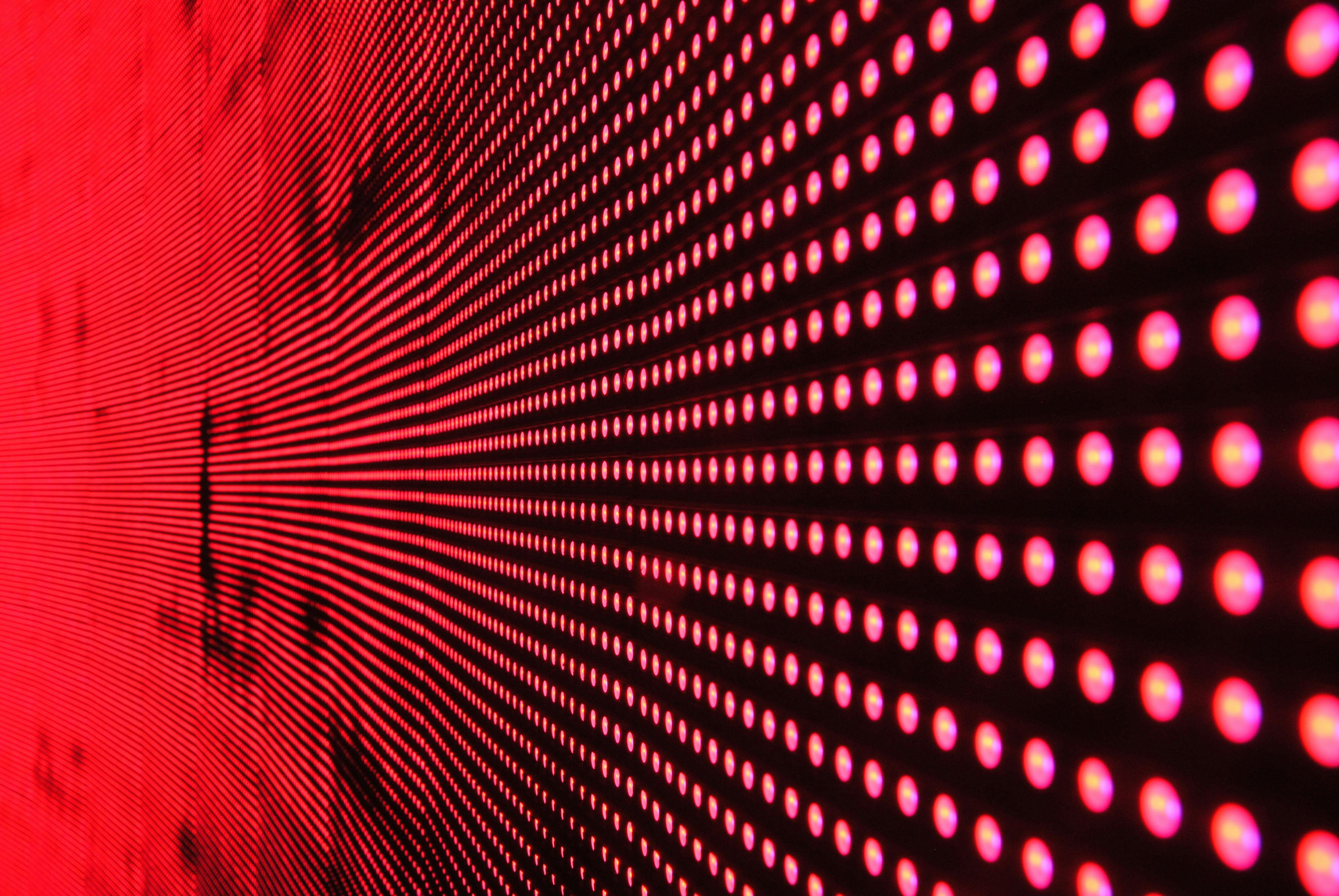 does red light therapy build collagen